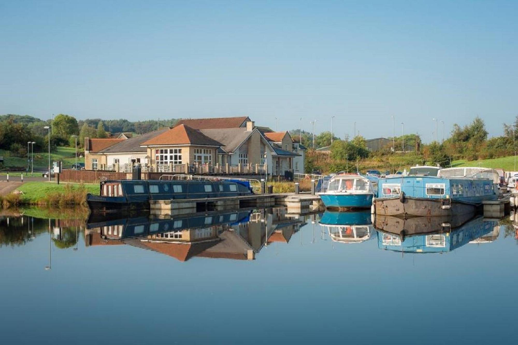 The Boat House Hotel Kilsyth Exterior foto